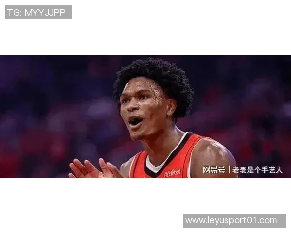 乌度卡称赞阿门表现出色助攻篮板双双亮眼并成功限制布克