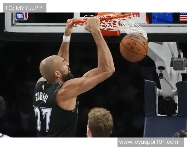 戈贝尔谈抢篮板策略受身体疲劳与对手防守影响的深度分析 戈贝尔谈抢篮板策略受身体疲劳与对手防守影响的深度分析