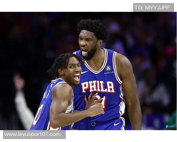 沃西称赞马克西勇于发声展现实力敢于在训练中挑战恩比德