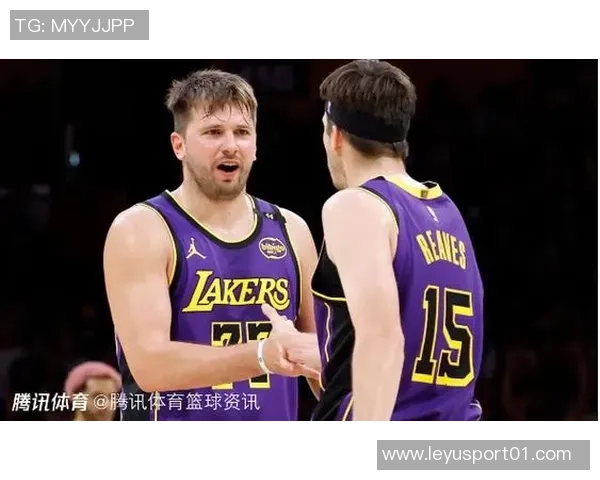 雷迪克谈对阵太阳的挑战里夫斯与东契奇需迅速适应比赛节奏