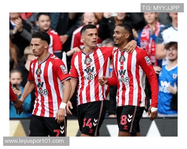 英超球队半程评级分析：维拉桑德兰表现突出曼联B利物浦切尔西C级评定