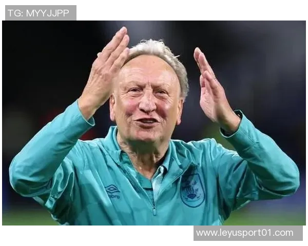 沃诺克幽默回应曼联困境愿意无偿执教助球队渡过难关