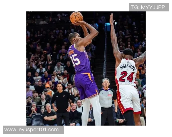 火湖球星26年末节得分榜揭晓詹姆斯领跑杜兰特紧随其后 火湖球星26年末节得分榜揭晓詹姆斯领跑杜兰特紧随其后